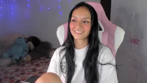 Snapshot of sofi1608 chatting on 8, 10, 2025 sofia online show from 8, 10, 2025