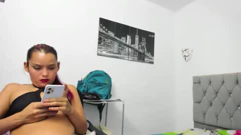 Snapshot of sofi_and_santy chatting on 28, 9, 2025 SOFI AND SANTY online show from 28, 9, 2025