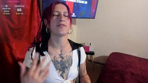 Snapshot of sofi_f_w chatting on 8, 4, 2026 Sofi online show from 8, 4, 2026