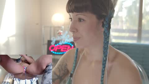 Snapshot of sofi_mora chatting on 24, 1, 2025 Sofi Mora online show from 24, 1, 2025