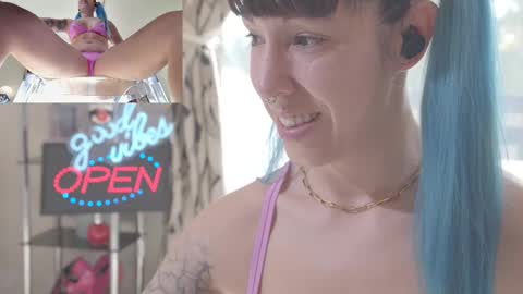 Snapshot of sofi_mora chatting on 17, 2, 2025 Sofi Mora online show from 17, 2, 2025