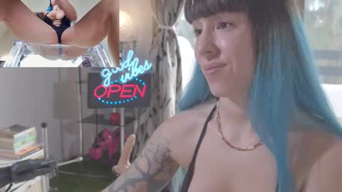 Snapshot of sofi_mora chatting on 18, 2, 2025 Sofi Mora online show from 18, 2, 2025