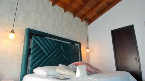 Snapshot of sofi_moreno chatting on 31, 10, 2025 Sofi online show from 31, 10, 2025