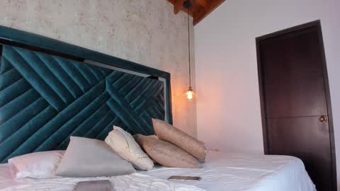 Snapshot of sofi_moreno chatting on 3, 12, 2025 Sofi online show from 3, 12, 2025