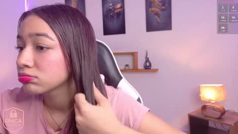 Snapshot of sofia_arango1107 chatting on 25, 11, 2025 sofia_arango1107 online show from 25, 11, 2025