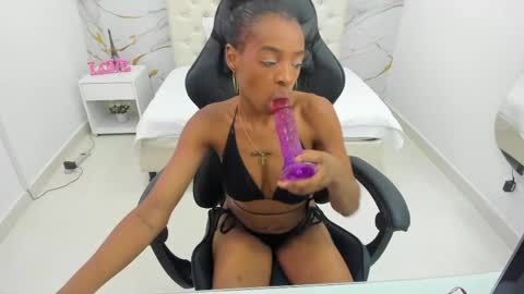Snapshot of sofia_echeverri chatting on 9, 5, 2026 sofia_echeverri online show from 9, 5, 2026