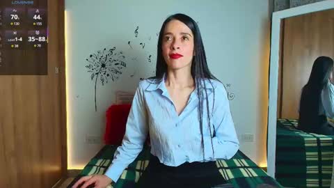 Sofia Kuleth  online show from 21, 12, 2025