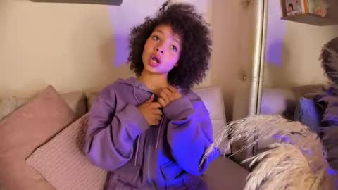 S O F I A  online show from 23, 2, 2026