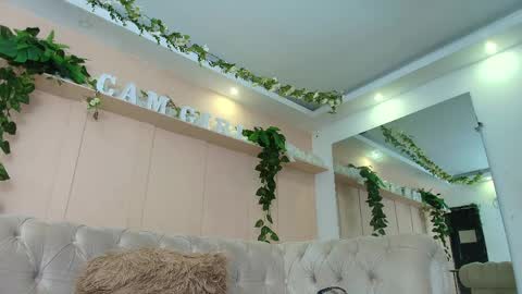 Snapshot of sofia_laverde chatting on 12, 4, 2026 Sofi online show from 12, 4, 2026