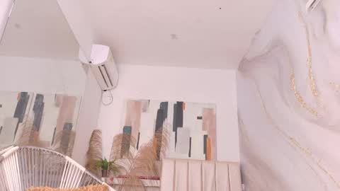 Snapshot of sofia_laverde chatting on 22, 4, 2026 Sofi online show from 22, 4, 2026