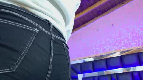 Snapshot of sofia_martinn chatting on 23, 10, 2025 Sofia online show from 23, 10, 2025