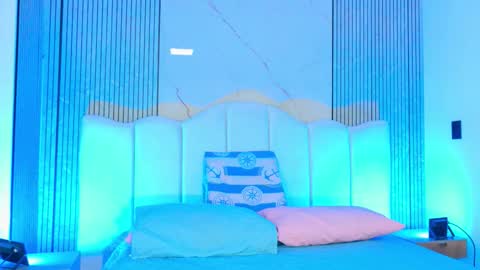 Sofia online show from 8, 1, 2026