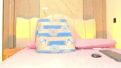 Snapshot of sofia_martinn chatting on 11, 4, 2026 Sofia online show from 11, 4, 2026