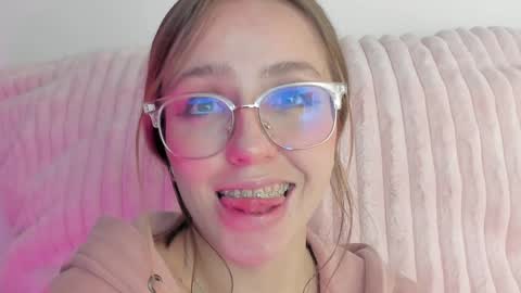     online show from 9, 2, 2025