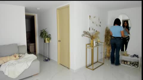 sofia_rivers_ online show from 4, 10, 2025