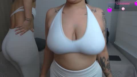 Snapshot of sofia_stonee1 chatting on 18, 2, 2026 kanella valery online show from 18, 2, 2026