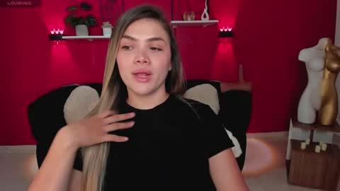 Snapshot of sofia_velvetx chatting on 7, 6, 2026 sofia_velvetx online show from 7, 6, 2026