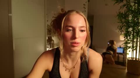 Sofia online show from 24, 11, 2025