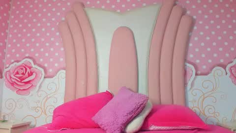 sofiaabigboobs online show from 19, 12, 2025