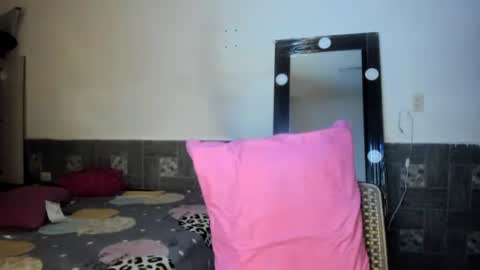 Danna Sofia online show from 31, 1, 2025