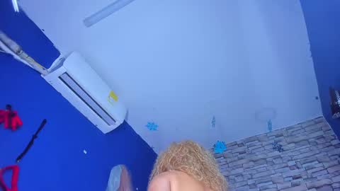 Snapshot of sofiacastillo01 chatting on 10, 3, 2025 sofiacastillo01 online show from 10, 3, 2025