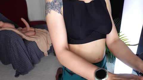 Snapshot of sofiafoster chatting on 19, 11, 2025 Sofia online show from 19, 11, 2025