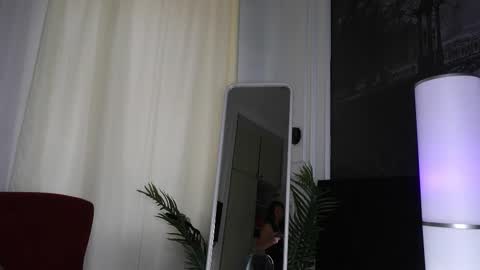 Snapshot of sofiafoster chatting on 21, 11, 2025 Sofia online show from 21, 11, 2025