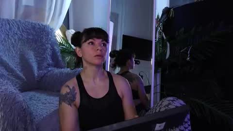 Snapshot of sofiafoster chatting on 21, 12, 2025 Sofia online show from 21, 12, 2025