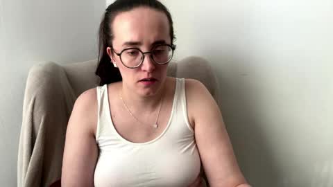 Snapshot of sofianicegirl chatting on 4, 5, 2026 Sofia online show from 4, 5, 2026