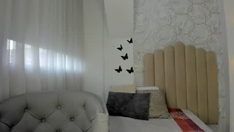 Sofia  online show from 3, 2, 2025