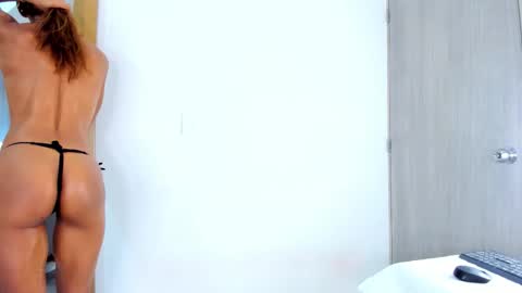 Sofia  online show from 7, 11, 2025