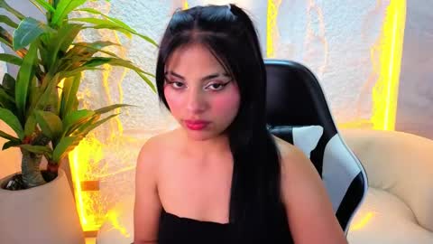 Snapshot of sofiatp chatting on 16, 4, 2026 Sofia online show from 16, 4, 2026