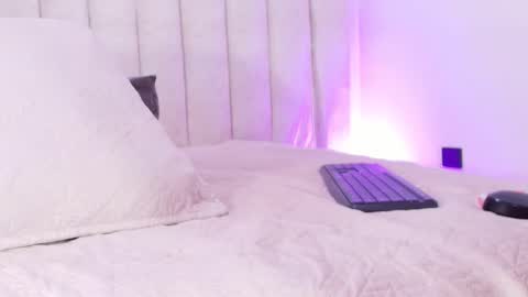 Snapshot of sofiavelezz_ chatting on 28, 2, 2026 Sofia Velez online show from 28, 2, 2026