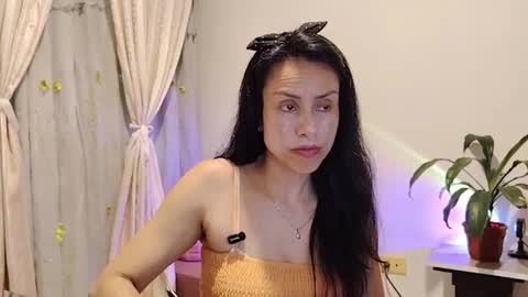 Sofi Bella online show from 1, 3, 2026