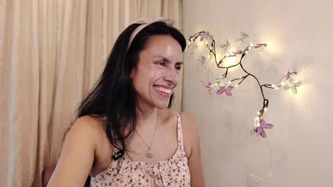 Sofi Bella online show from 2, 4, 2026