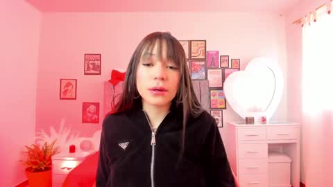 sofie_03 online show from 4, 4, 2026