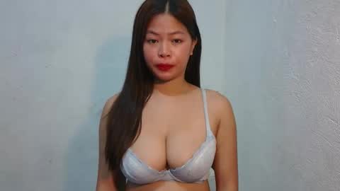sofie_loorexx online show from 6, 2, 2026
