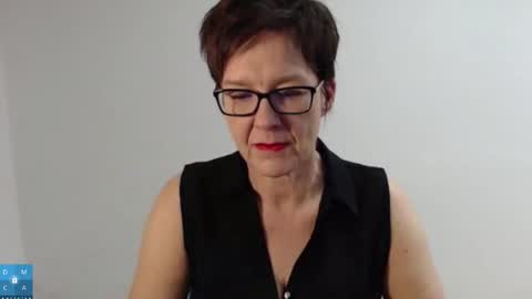 Snapshot of sofie_velvet chatting on 26, 10, 2025 Sofie Velvet online show from 26, 10, 2025