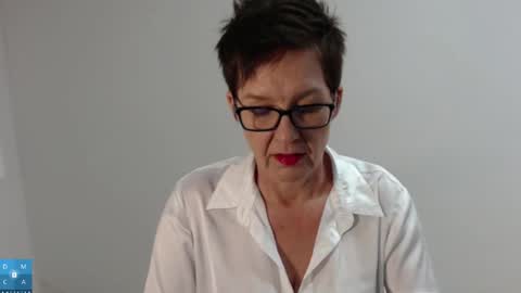 Snapshot of sofie_velvet chatting on 28, 11, 2025 Sofie Velvet online show from 28, 11, 2025