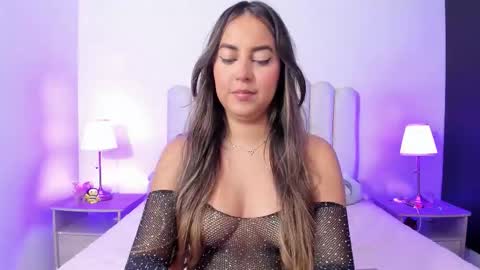 Snapshot of sofiebunnie chatting on 22, 9, 2025 sofiebunnie online show from 22, 9, 2025