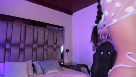 Snapshot of sofiewild_ chatting on 24, 3, 2026 sofie online show from 24, 3, 2026