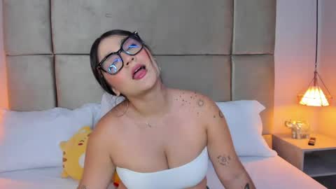 Snapshot of sofiiaduque_ chatting on 16, 4, 2026 Sofia online show from 16, 4, 2026