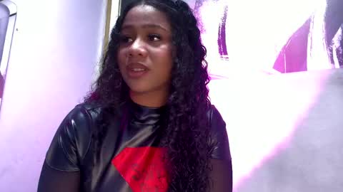 Snapshot of sofiifox chatting on 24, 4, 2026 sofiifox online show from 24, 4, 2026