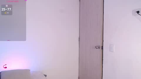Snapshot of sofix_ chatting on 21, 4, 2026 Lau online show from 21, 4, 2026