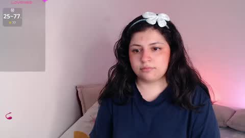 Snapshot of sofix_ chatting on 30, 4, 2026 Lau online show from 30, 4, 2026