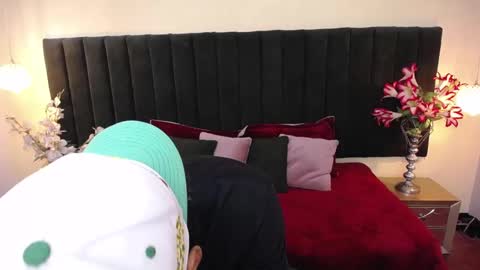 Cam and Amy online show from 27, 10, 2025