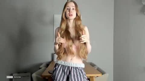 Snapshot of soft_katy chatting on 1, 4, 2026 kitty katy online show from 1, 4, 2026