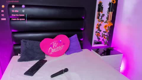 softienymph online show from 10, 9, 2025