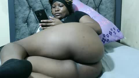 Snapshot of softsinn chatting on 23, 4, 2026 sheryll online show from 23, 4, 2026