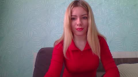 Snapshot of softy_aura chatting on 15, 3, 2026 softy_aura online show from 15, 3, 2026